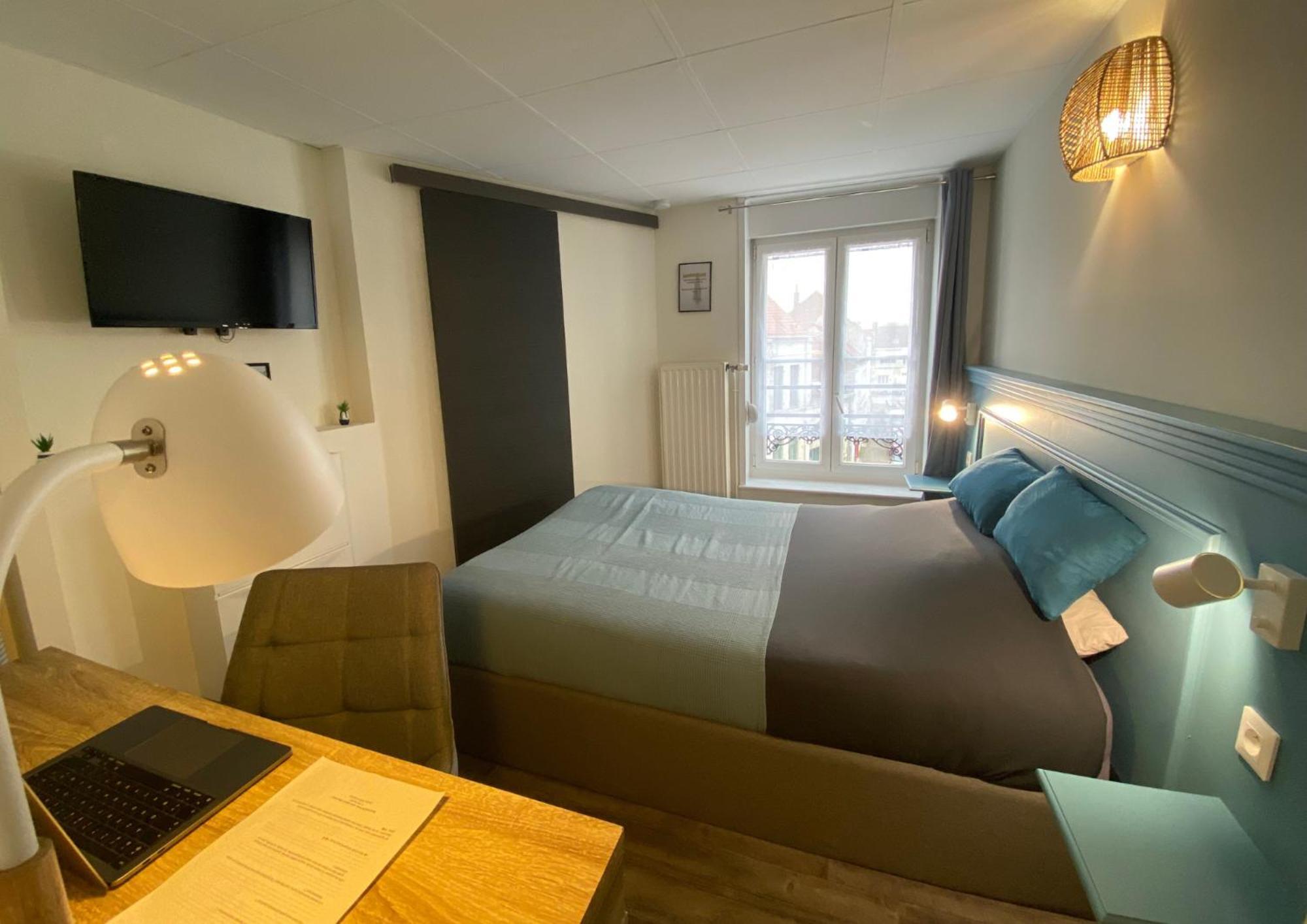 Chambre Privative Au Centre De Bourbourg - Proche Commodites Et Gare 外观 照片